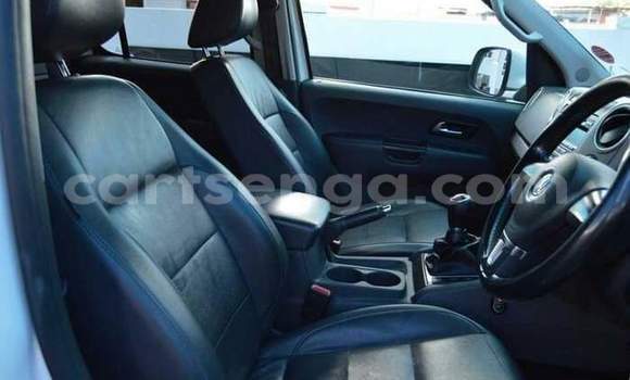 Buy Used Volkswagen Amarok White Car in Ezulwini in Hhohho Buy Used Volkswagen Amarok White Car in Ezulwini in Hhohho