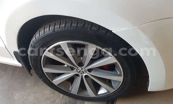 Acheter Occasion Voiture Volkswagen Polo Blanc à Bulembu, Hhohho Acheter Occasion Voiture Volkswagen Polo Blanc à Bulembu, Hhohho