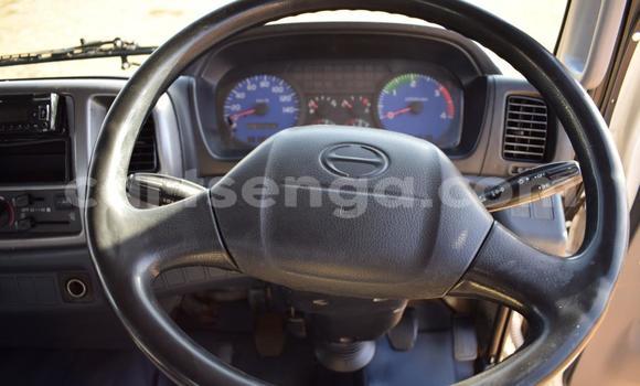 Acheter Occasion Utilitaire Hino 300 Series Blanc à Big Bend, Lubombo Acheter Occasion Utilitaire Hino 300 Series Blanc à Big Bend, Lubombo