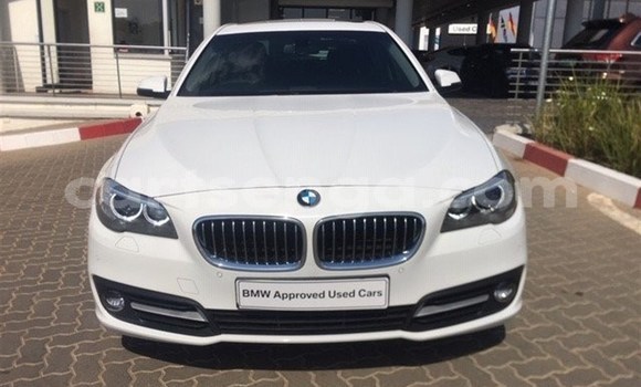 Acheter Occasion Voiture BMW 5–Series Blanc à Ezulwini, Hhohho Acheter Occasion Voiture BMW 5–Series Blanc à Ezulwini, Hhohho