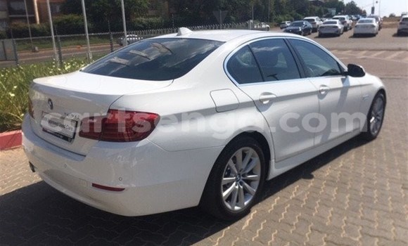 Acheter Occasion Voiture BMW 5–Series Blanc à Ezulwini, Hhohho Acheter Occasion Voiture BMW 5–Series Blanc à Ezulwini, Hhohho