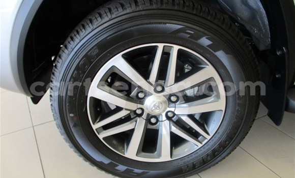 Acheter Occasion Voiture Toyota Fortuner Gris à Ezulwini, Hhohho Acheter Occasion Voiture Toyota Fortuner Gris à Ezulwini, Hhohho