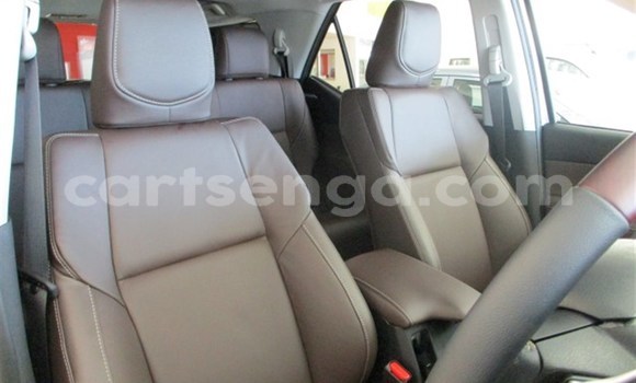 Acheter Occasion Voiture Toyota Fortuner Gris à Ezulwini, Hhohho Acheter Occasion Voiture Toyota Fortuner Gris à Ezulwini, Hhohho