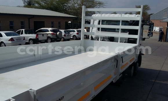 Buy Used Nissan UD White Truck in Manzini in Manzini Buy Used Nissan UD White Truck in Manzini in Manzini