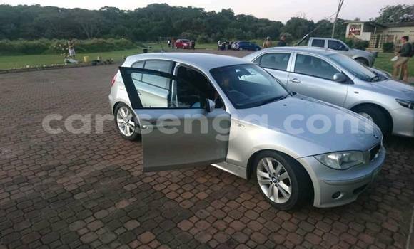 Nunua Imported BMW 1–Series Silver Gari ndani ya Mbabane nchini Manzini Nunua Imported BMW 1–Series Silver Gari ndani ya Mbabane nchini Manzini