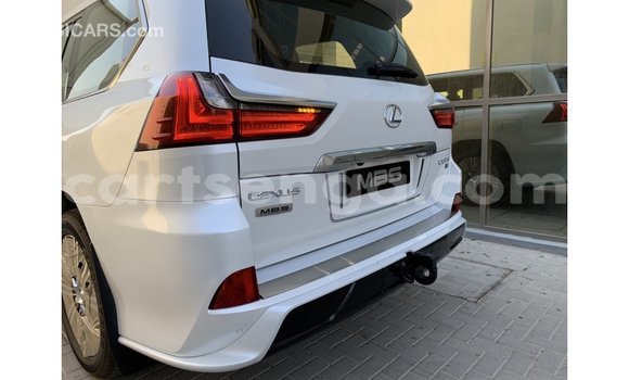 Nunua Imported Lexus LX White Gari ndani ya Import - Dubai nchini Hhohho Nunua Imported Lexus LX White Gari ndani ya Import - Dubai nchini Hhohho