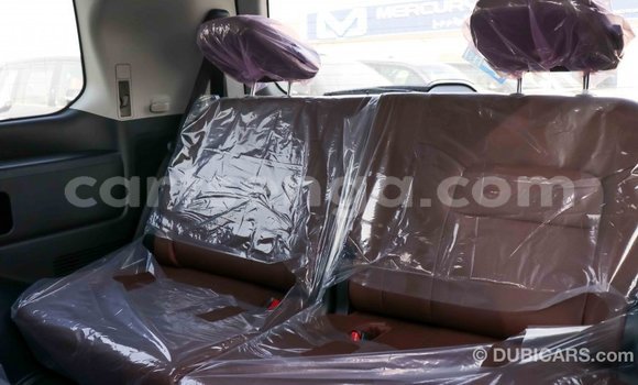 Buy Import Toyota Land Cruiser Black Car in Import - Dubai in Hhohho Buy Import Toyota Land Cruiser Black Car in Import - Dubai in Hhohho