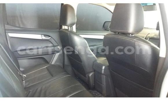 Buy Used Isuzu KB White Car in Ezulwini in Hhohho Buy Used Isuzu KB White Car in Ezulwini in Hhohho