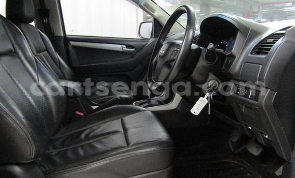 Buy Used Isuzu KB White Car in Ezulwini in Hhohho Buy Used Isuzu KB White Car in Ezulwini in Hhohho