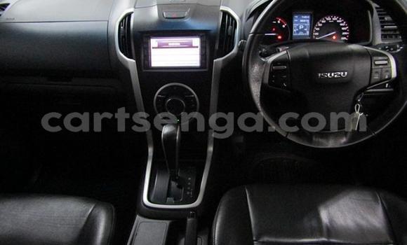 Buy Used Isuzu KB White Car in Ezulwini in Hhohho Buy Used Isuzu KB White Car in Ezulwini in Hhohho