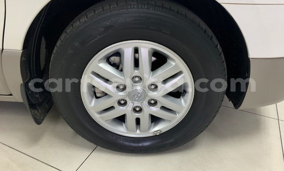 Acheter Occasion Voiture Hyundai H1 Blanc à Big Bend, Lubombo District Acheter Occasion Voiture Hyundai H1 Blanc à Big Bend, Lubombo District