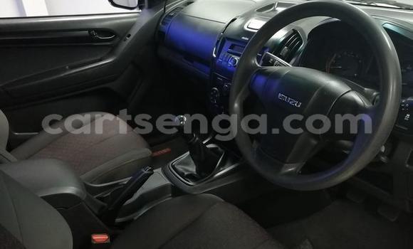 Buy Used Isuzu KB White Car in Ezulwini in Hhohho Buy Used Isuzu KB White Car in Ezulwini in Hhohho