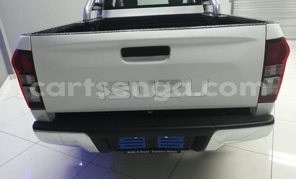 Buy Used Isuzu KB White Car in Ezulwini in Hhohho Buy Used Isuzu KB White Car in Ezulwini in Hhohho