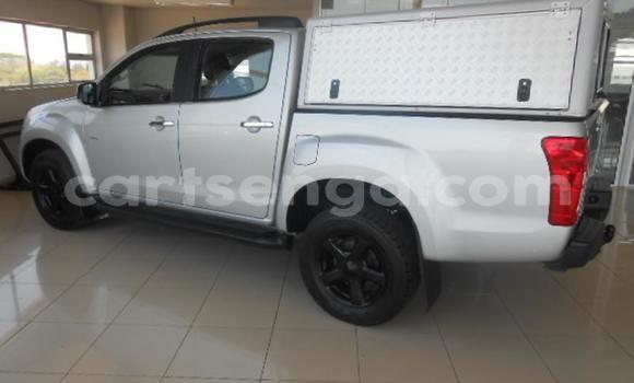 Acheter Occasion Voiture Isuzu KB Gris à Ezulwini, Hhohho Acheter Occasion Voiture Isuzu KB Gris à Ezulwini, Hhohho