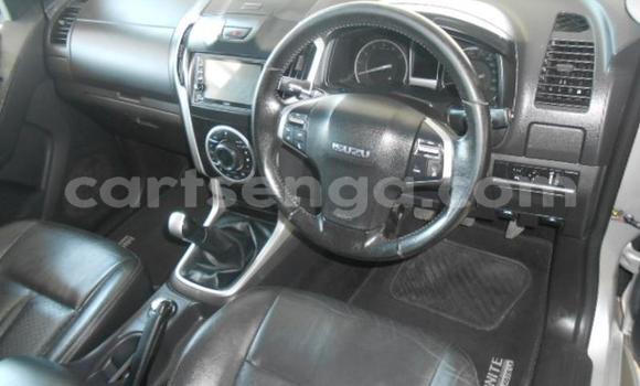 Acheter Occasion Voiture Isuzu KB Gris à Ezulwini, Hhohho Acheter Occasion Voiture Isuzu KB Gris à Ezulwini, Hhohho