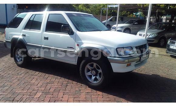 Buy Used Isuzu KB White Car in Ezulwini in Hhohho Buy Used Isuzu KB White Car in Ezulwini in Hhohho
