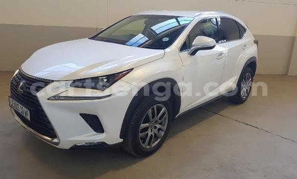 Buy Used Lexus LX 570 White Car in Ezulwini in Hhohho Buy Used Lexus LX 570 White Car in Ezulwini in Hhohho