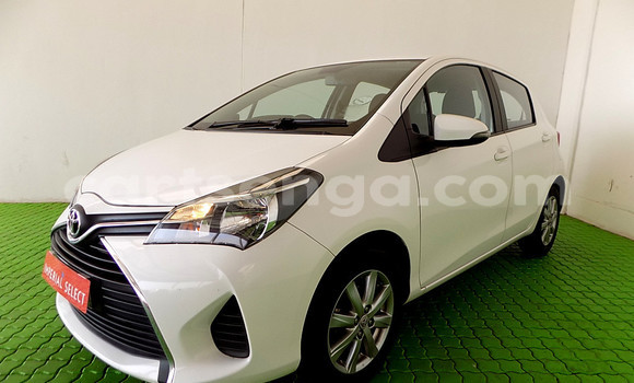 Nunua Ilio tumika Toyota Yaris White Gari ndani ya Hluti nchini Wilaya ya Shiselweni Nunua Ilio tumika Toyota Yaris White Gari ndani ya Hluti nchini Wilaya ya Shiselweni