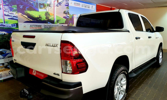 Acheter Occasion Voiture Toyota Hilux Blanc à Ezulwini, Hhohho Acheter Occasion Voiture Toyota Hilux Blanc à Ezulwini, Hhohho