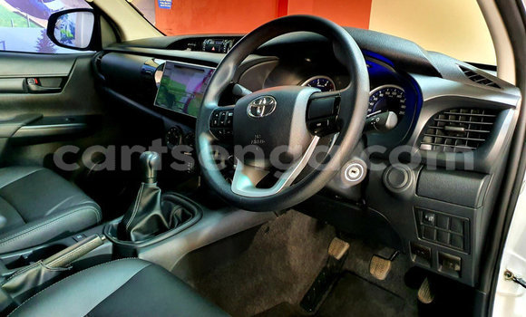 Acheter Occasion Voiture Toyota Hilux Blanc à Ezulwini, Hhohho Acheter Occasion Voiture Toyota Hilux Blanc à Ezulwini, Hhohho