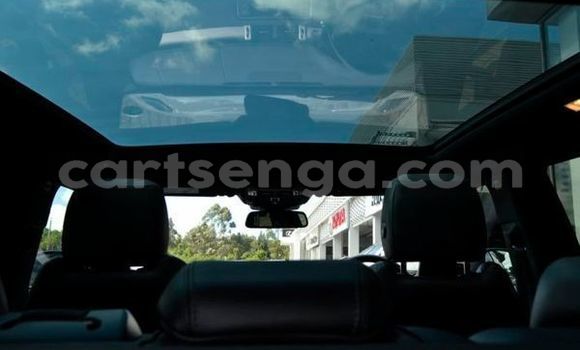Buy Used Land Rover Range Rover Evoque White Car in Ezulwini in Hhohho Buy Used Land Rover Range Rover Evoque White Car in Ezulwini in Hhohho
