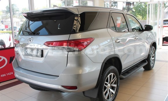 Acheter Occasion Voiture Volkswagen Transporter Blanc à Ezulwini, Hhohho Acheter Occasion Voiture Volkswagen Transporter Blanc à Ezulwini, Hhohho