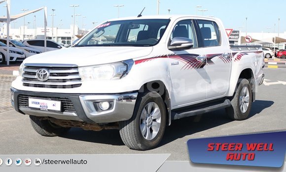 Nunua Imported Toyota Hilux White Gari ndani ya Import - Dubai nchini Hhohho Nunua Imported Toyota Hilux White Gari ndani ya Import - Dubai nchini Hhohho