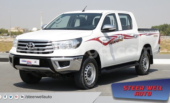 Acheter Import Voiture Toyota Hilux Blanc à Import - Dubai, Hhohho Acheter Import Voiture Toyota Hilux Blanc à Import - Dubai, Hhohho