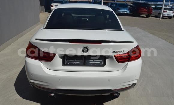 Acheter Occasion Voiture BMW 4er Blanc à Big Bend, Lubombo District Acheter Occasion Voiture BMW 4er Blanc à Big Bend, Lubombo District