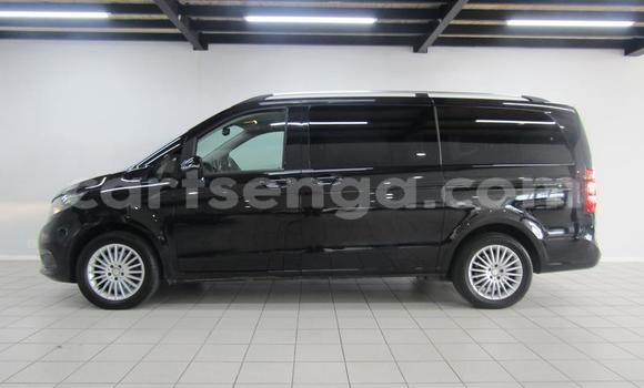 Nunua Ilio tumika Mercedes‒Benz V-klasse Black Gari ndani ya Ezulwini nchini Hhohho Nunua Ilio tumika Mercedes‒Benz V-klasse Black Gari ndani ya Ezulwini nchini Hhohho