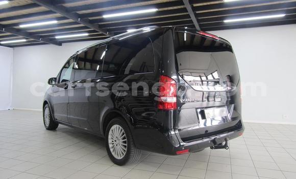 Nunua Ilio tumika Mercedes‒Benz V-klasse Black Gari ndani ya Ezulwini nchini Hhohho Nunua Ilio tumika Mercedes‒Benz V-klasse Black Gari ndani ya Ezulwini nchini Hhohho