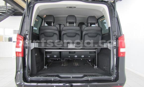 Nunua Ilio tumika Mercedes‒Benz V-klasse Black Gari ndani ya Ezulwini nchini Hhohho Nunua Ilio tumika Mercedes‒Benz V-klasse Black Gari ndani ya Ezulwini nchini Hhohho