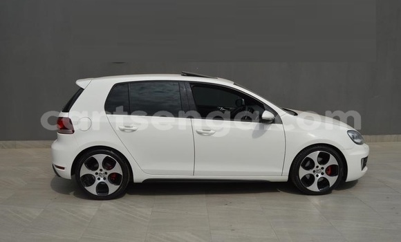 Buy Used Volkswagen Golf GTI White Car in Big Bend in Lubombo District Buy Used Volkswagen Golf GTI White Car in Big Bend in Lubombo District