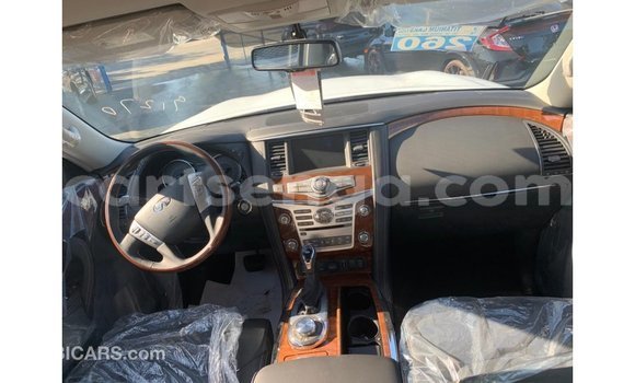 Nunua Imported Infiniti Q Black Gari ndani ya Import - Dubai nchini Hhohho Nunua Imported Infiniti Q Black Gari ndani ya Import - Dubai nchini Hhohho