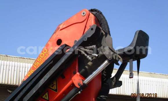 Acheter Occasion Utilitaire Nissan UD Blanc à Malkerns, Manzini Acheter Occasion Utilitaire Nissan UD Blanc à Malkerns, Manzini