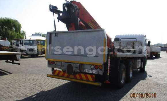 Acheter Occasion Utilitaire Nissan UD Blanc à Malkerns, Manzini Acheter Occasion Utilitaire Nissan UD Blanc à Malkerns, Manzini