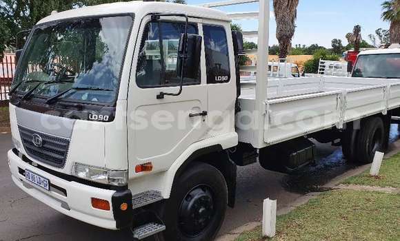 Acheter Occasion Utilitaire Nissan UD Blanc à Mbabane, Manzini Acheter Occasion Utilitaire Nissan UD Blanc à Mbabane, Manzini