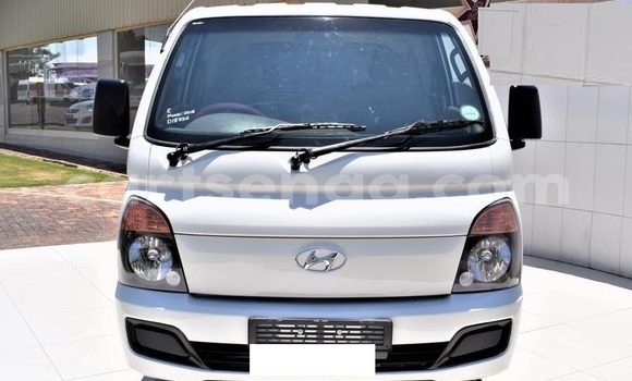 Acheter Occasion Voiture Hyundai H1 Blanc à Ezulwini, Hhohho Acheter Occasion Voiture Hyundai H1 Blanc à Ezulwini, Hhohho