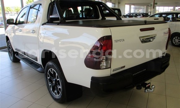 Acheter Occasion Voiture Toyota Hilux Blanc à Manzini, Manzini Acheter Occasion Voiture Toyota Hilux Blanc à Manzini, Manzini