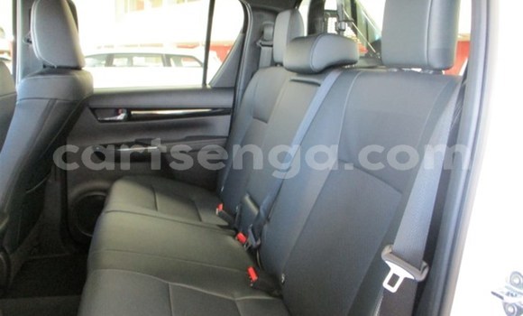 Acheter Occasion Voiture Toyota Hilux Blanc à Manzini, Manzini Acheter Occasion Voiture Toyota Hilux Blanc à Manzini, Manzini