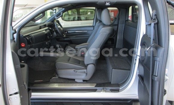 Acheter Occasion Voiture Toyota Hilux Gris à Ezulwini, Hhohho Acheter Occasion Voiture Toyota Hilux Gris à Ezulwini, Hhohho
