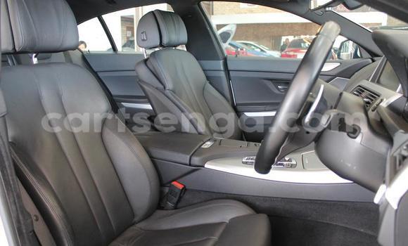 Nunua Ilio tumika BMW M6 White Gari ndani ya Ezulwini nchini Hhohho Nunua Ilio tumika BMW M6 White Gari ndani ya Ezulwini nchini Hhohho