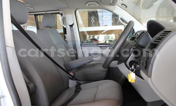 Acheter Occasion Voiture Volkswagen Caravelle Gris à Ezulwini, Hhohho Acheter Occasion Voiture Volkswagen Caravelle Gris à Ezulwini, Hhohho