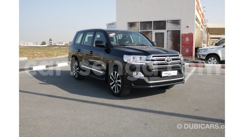 Big with watermark toyota land cruiser hhohho import dubai 14568