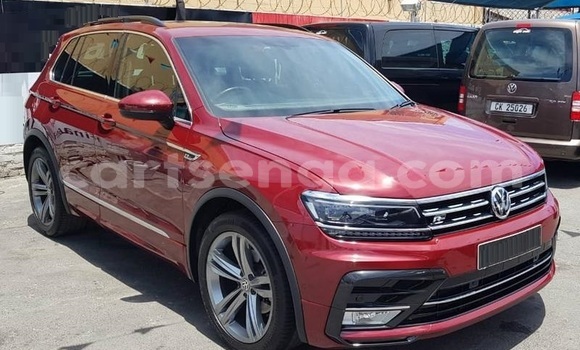 Nunua Ilio tumika Volkswagen Tiguan Red Gari ndani ya Bulembu nchini Hhohho Nunua Ilio tumika Volkswagen Tiguan Red Gari ndani ya Bulembu nchini Hhohho