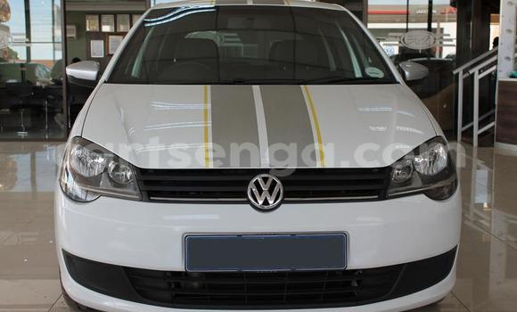 Buy Used Volkswagen Polo White Car in Ezulwini in Hhohho Buy Used Volkswagen Polo White Car in Ezulwini in Hhohho