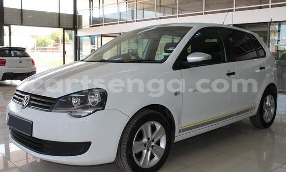 Buy Used Volkswagen Polo White Car in Ezulwini in Hhohho Buy Used Volkswagen Polo White Car in Ezulwini in Hhohho