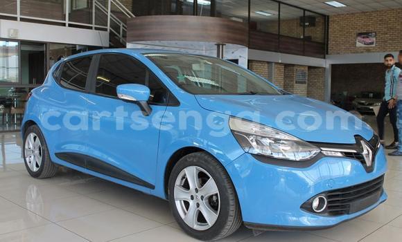 Nunua Ilio tumika Renault Clio Blue Gari ndani ya Ezulwini nchini Hhohho Nunua Ilio tumika Renault Clio Blue Gari ndani ya Ezulwini nchini Hhohho