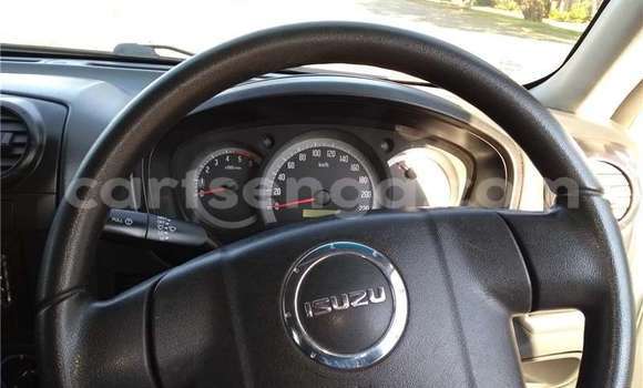 Buy Used Isuzu KB White Car in Mbabane in Manzini Buy Used Isuzu KB White Car in Mbabane in Manzini