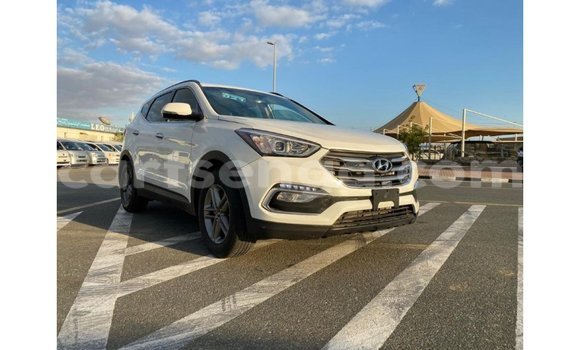 Buy Import Hyundai Santa Fe White Car in Import - Dubai in Hhohho Buy Import Hyundai Santa Fe White Car in Import - Dubai in Hhohho